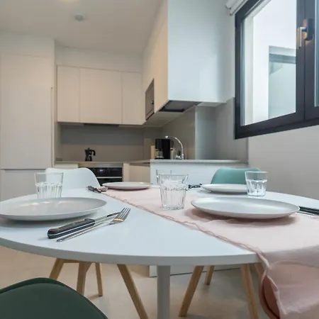 2br New Pretty Next To Canteras *